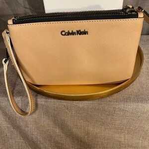 EUC Calvin Klein Double Zippered Wallet